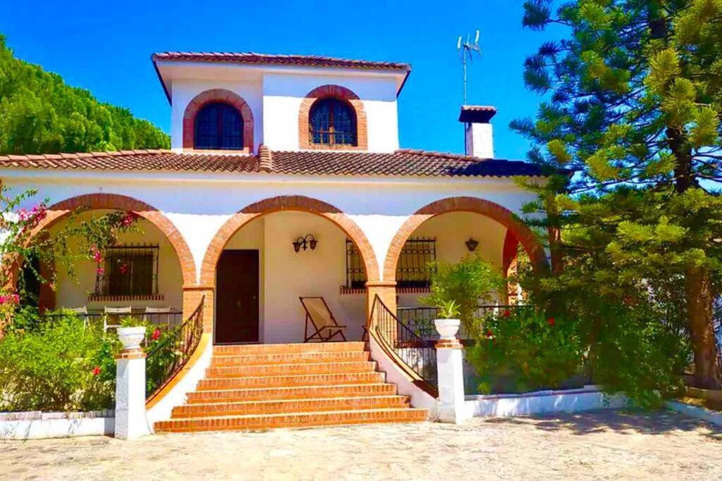 Agradable casa de campo con piscina en la Barrosa Chiclana de la Frontera Exterior foto